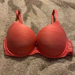 VICTORIA SECRET BRA